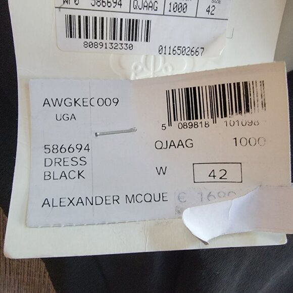 Alexander McQueen Women's Black Wool Crepe Midi Dress Size 42 - Picture 11 of 16